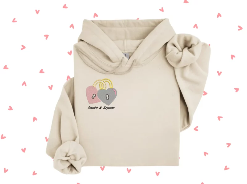 24_11zon (3) Love Lockers